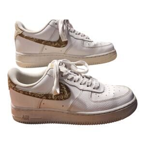 NIKE Women's Air Force 1 Barley Paisley White Essential size 8